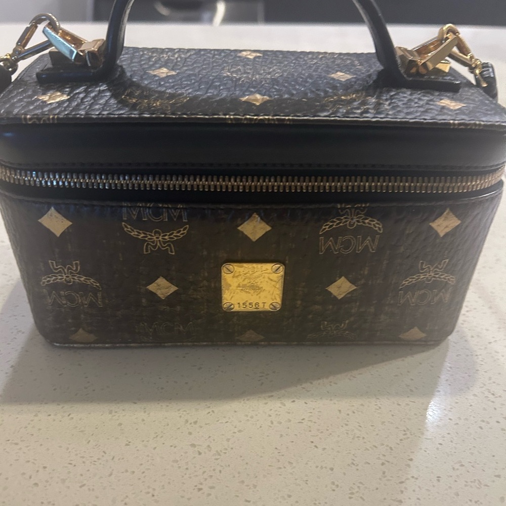 MCM Gradation Visetos Rockstar Vanity Case